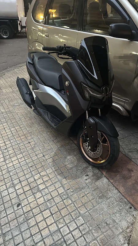 Yamaha Nmax techmax 2026 (only 1600 Km)