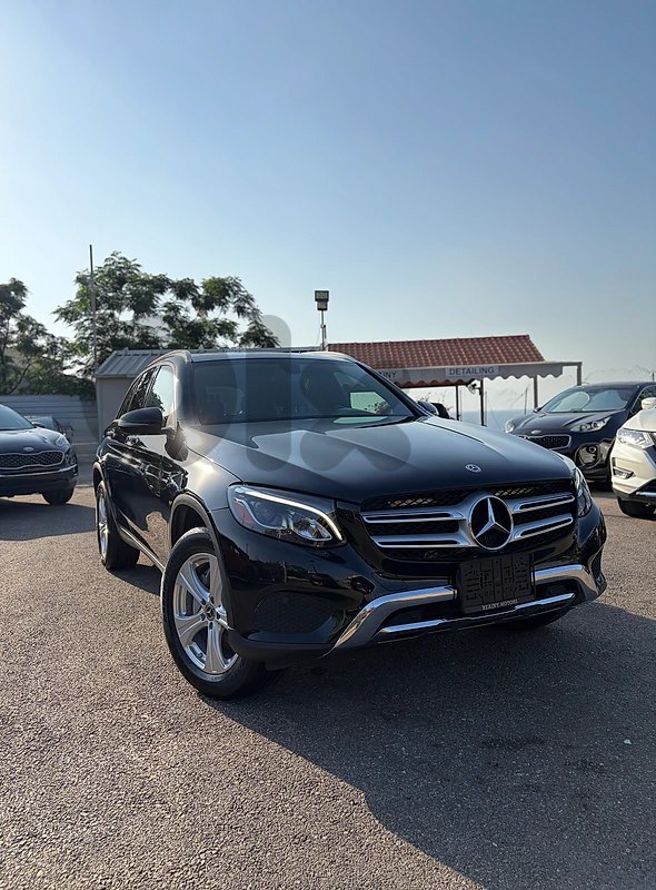 Mercedes-Benz GLC-Class 2018  4MATIC Clean title