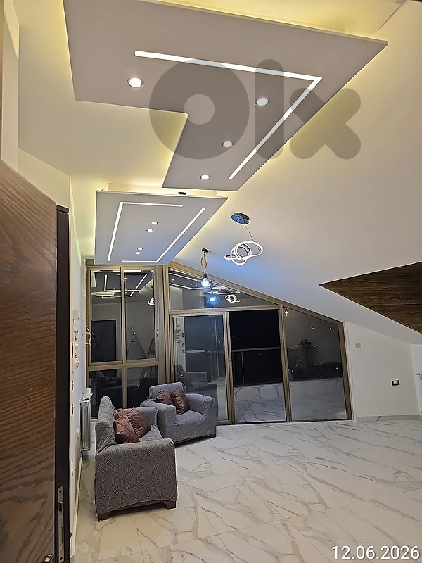 rooftop/ 600 / 650 small 2 persons only apartment  for rent