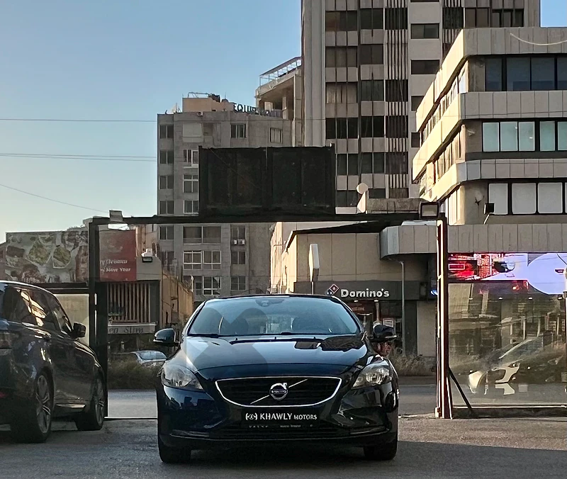 Volvo V40 T4 GAA source 1 owner!!