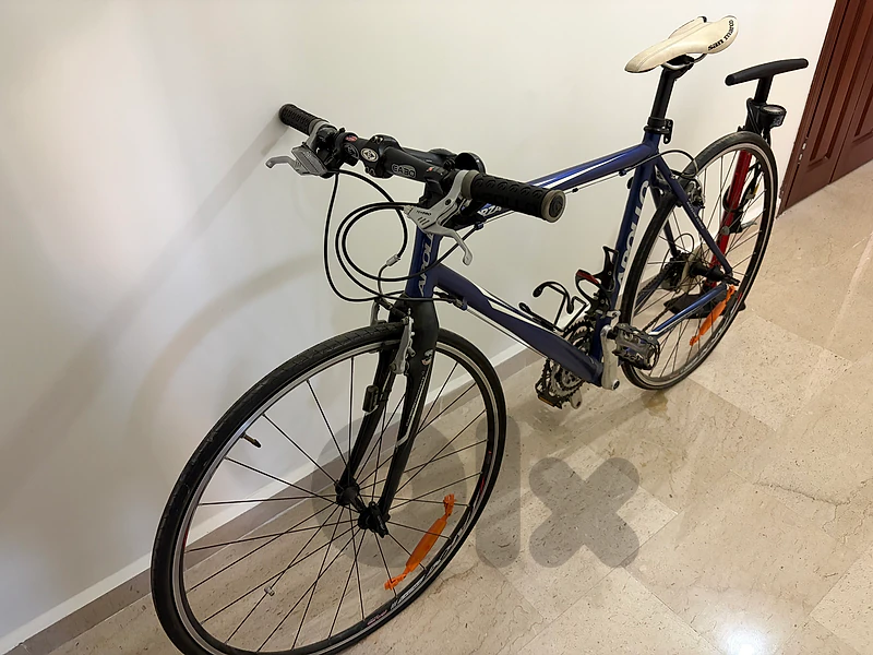 Apollo Forza Road Bicycle: