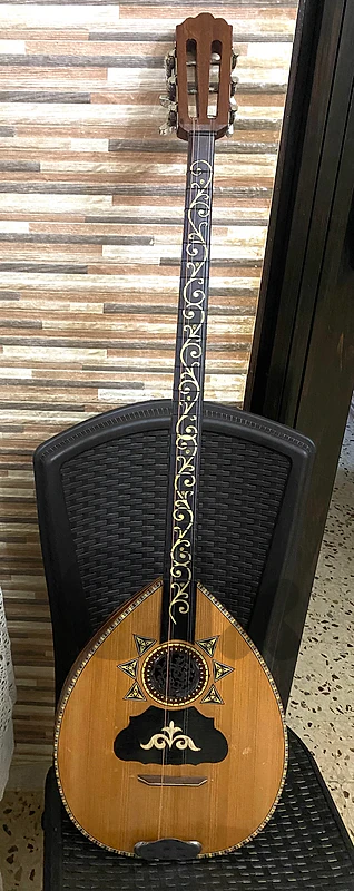 بزق عربي