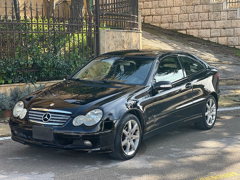 Mercedes-Benz C-Class 2002 c230