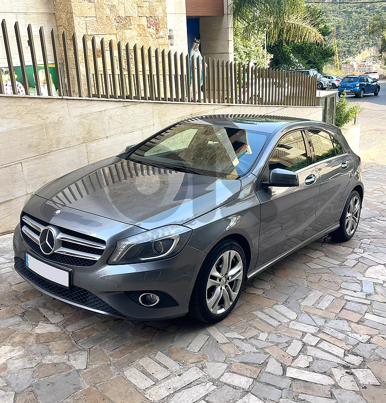 Mercedes-Benz A-Class 2013 A200