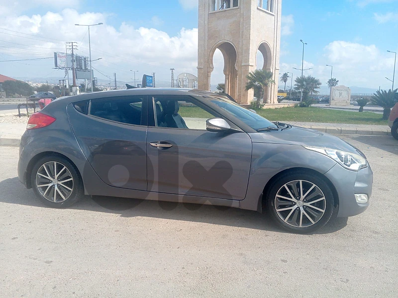 Hyundai Veloster 2013