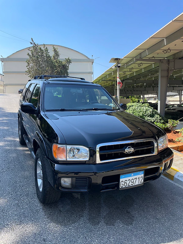 Nissan Pathfinder 2001 SE-3.5