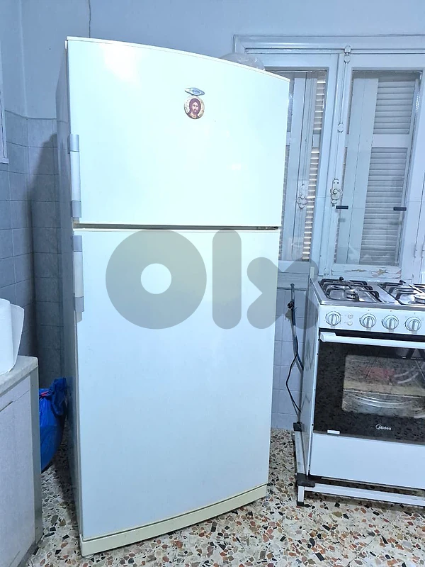 fridge and oven for sale