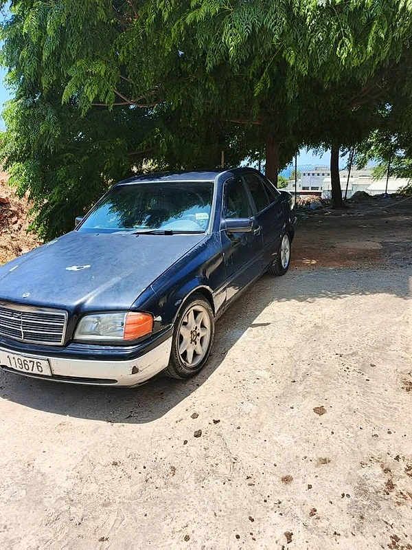 Mercedes 180s 1994