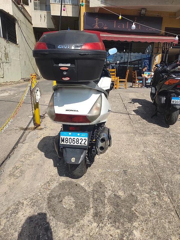 For sale silverwing 600 very clean model 2004