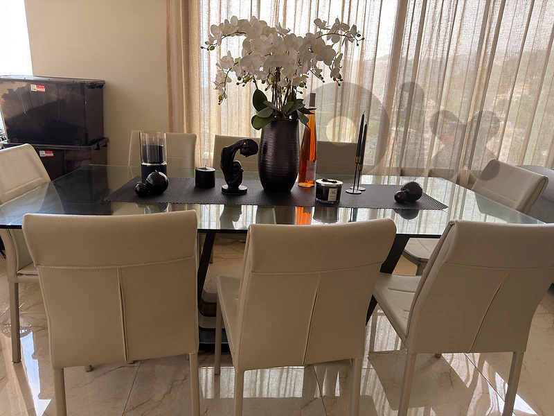 dining table بعدا جديدة