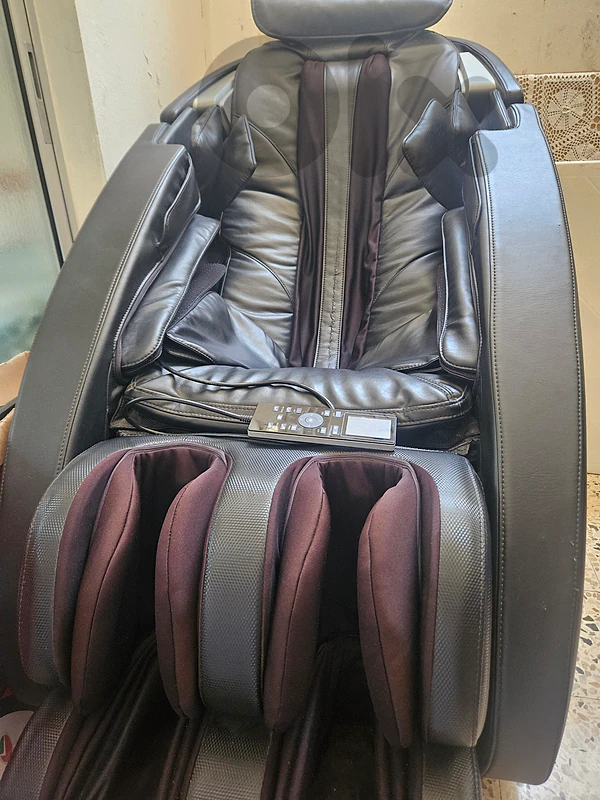 Massage Chair, Isukoshi _ Japanese