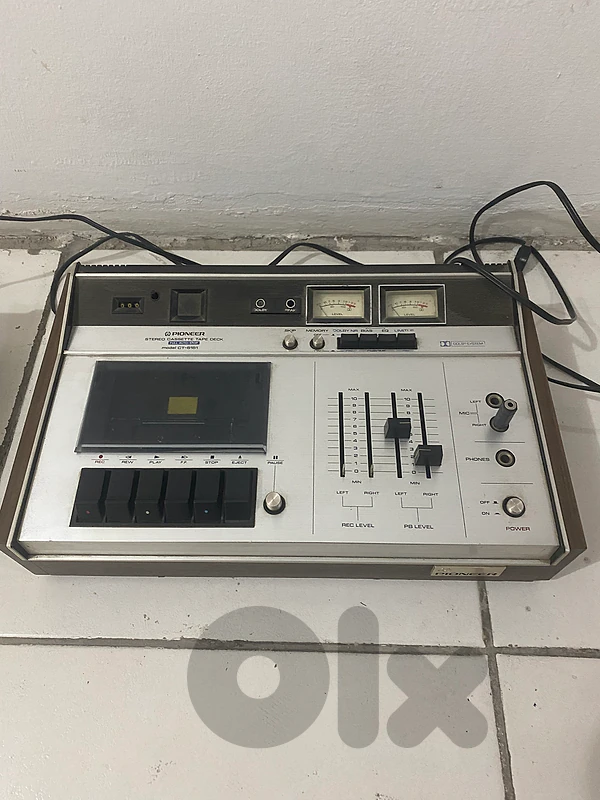 vintage casette player