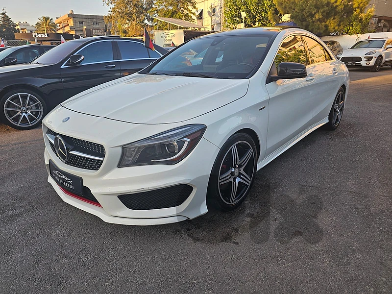 Mercedes-Benz CLA250