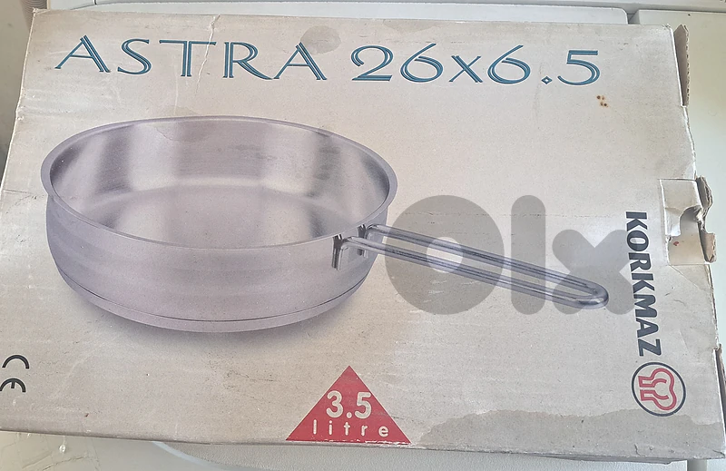 مقلاة Korkmaz Astra ستانلس ستيل بحالة ممتازة