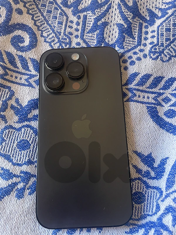 Iphone 14 pro black used like new