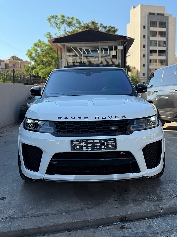 Land Rover Range Rover SVR 2019 29.000 miles only clean carfax