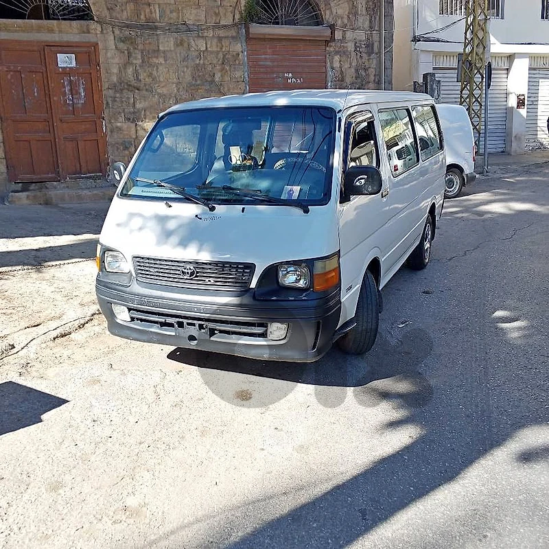 Toyota Hiace 2004