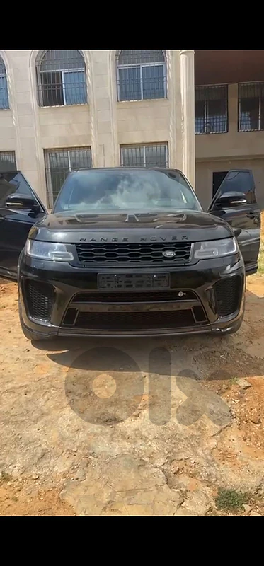 Land Rover Range Rover SVR 2018