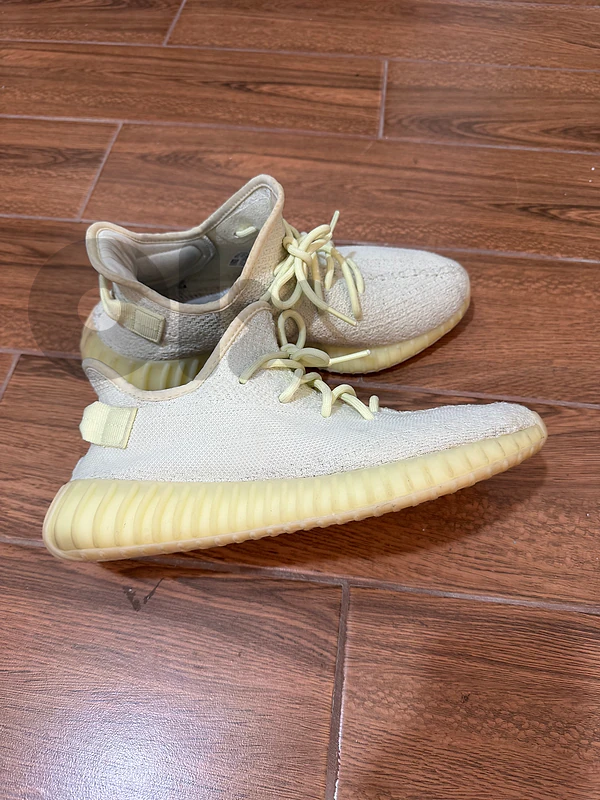 Adidas and Yeezy shoes sizes 43-44