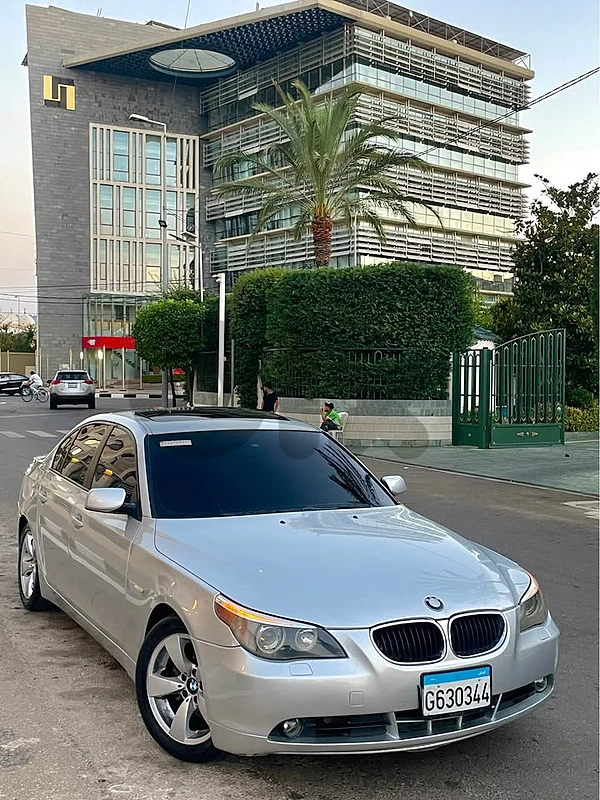 BMW E60 2004