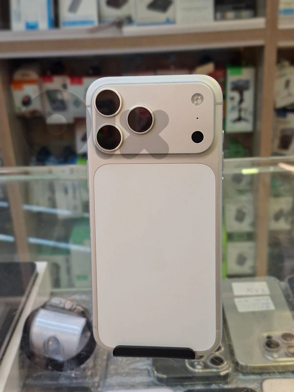 Super Clean Used 17 pro max 512 gb sim silver  *