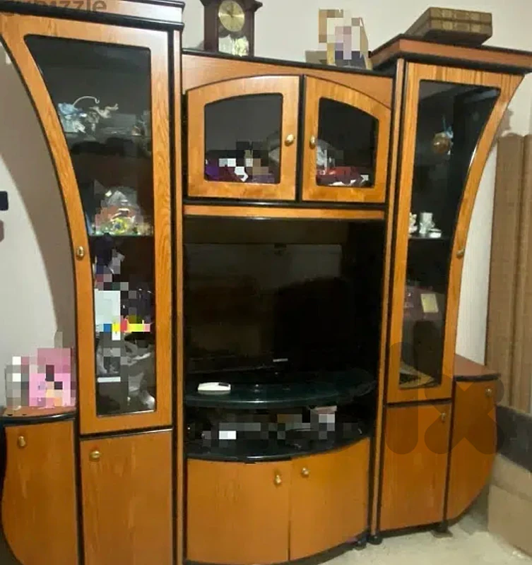 vitrine , tv cabinet