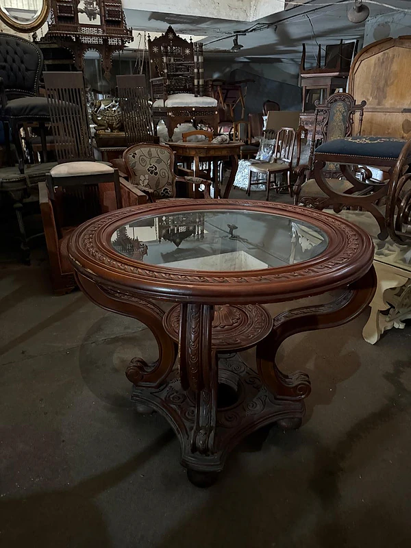 Frensh centre table antique طاولة فرنسية خشب جوز شغل حفر ناعم