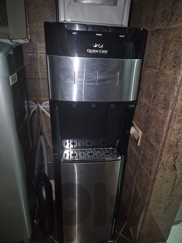 watercooler queen chef super clean like new