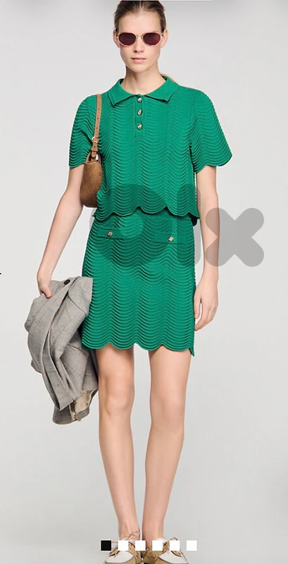 Green cute ensemble