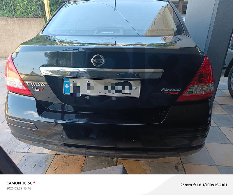 Nissan Tiida 2012