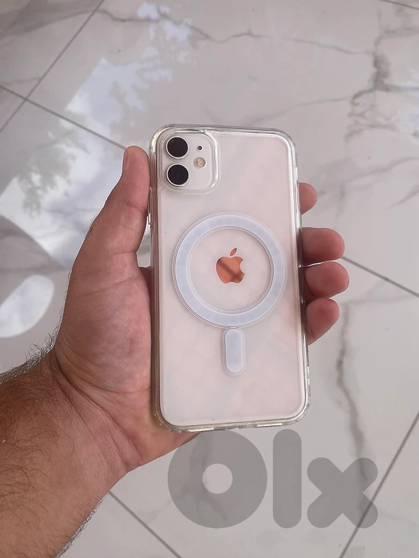 Iphone 11 like new