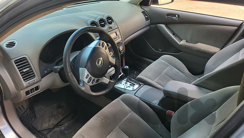 Nissan Altima 2009