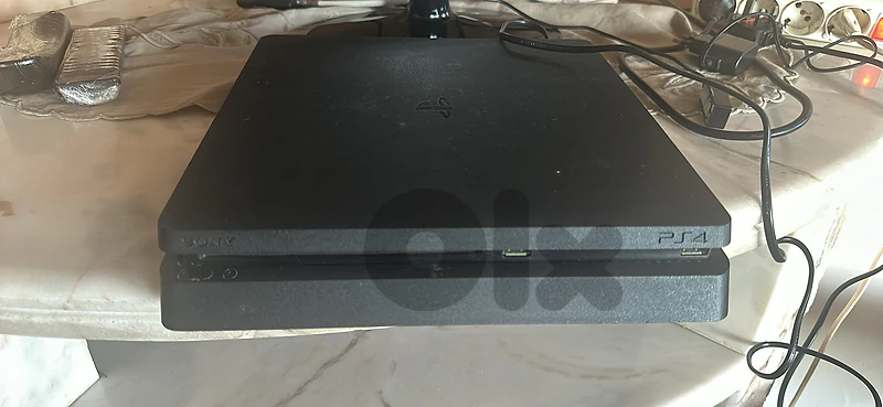 Ps4 slim 1 terra