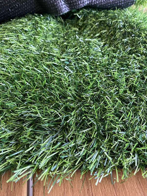 artificial grass th 2