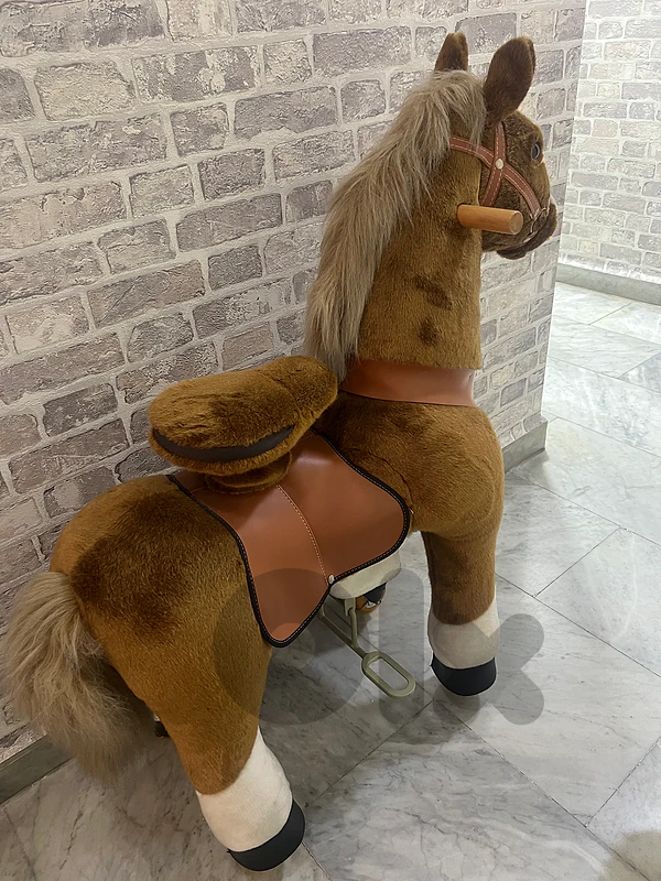 🐴 For Sale – Kids’ Riding Horse Toy! 🤎