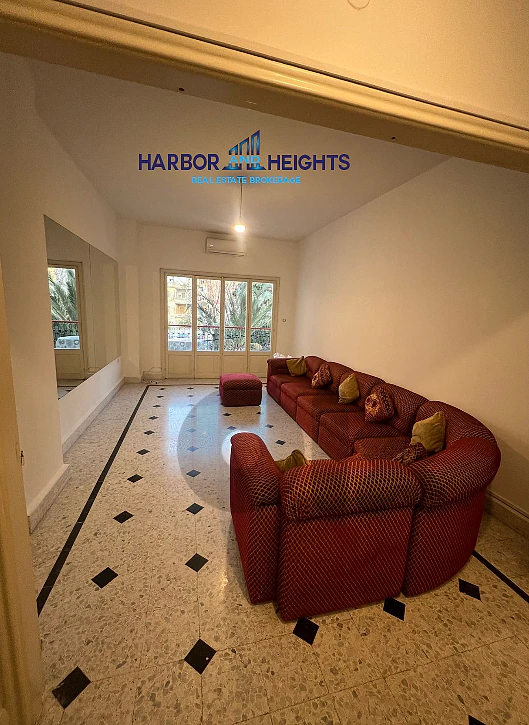 Apartment for Rent in Beirut - شقة للإيجار في بيروت