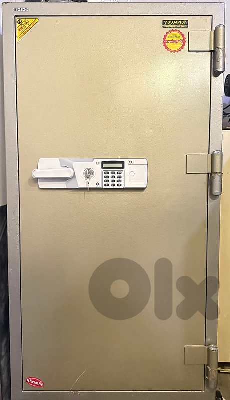 Fireproof safe