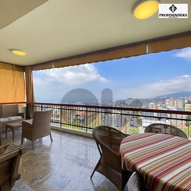Apartment for sale in Mazraat Yachouh شقة للبيع في مزرعة يشوع