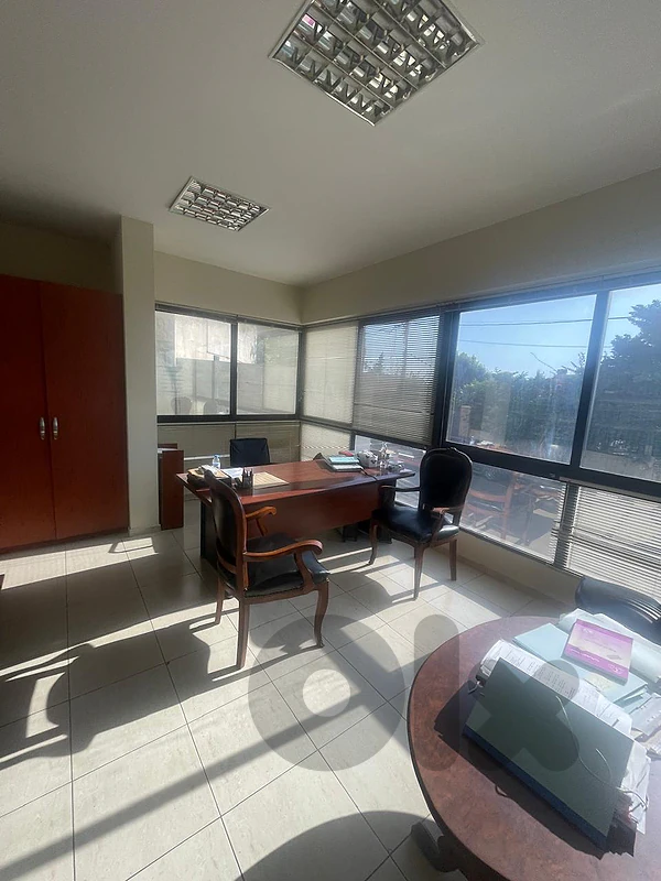 Office for Sale in Hazmieh