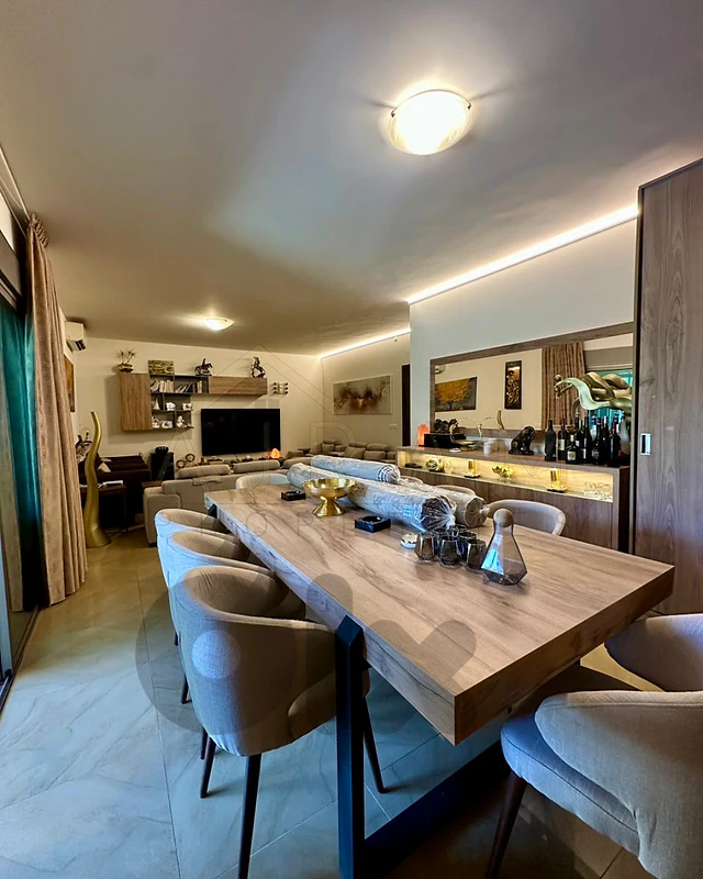 New Sheileh | 175 sqm + 50 sqm Terrace | Prime Location