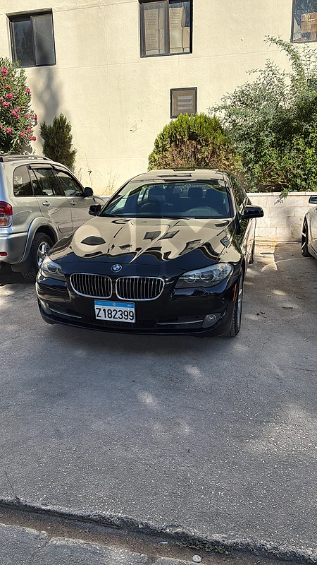BMW 5-Series 2011 528