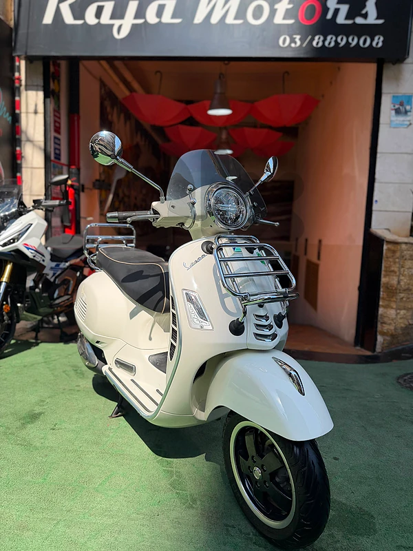 vespa 300 ie 2019