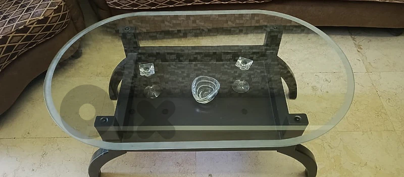 طاولة