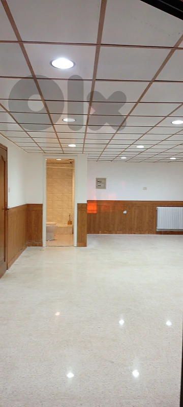 صالة في بيت الككو للايجار تصلح  للرياضه أو صالون تجميل 03703564
