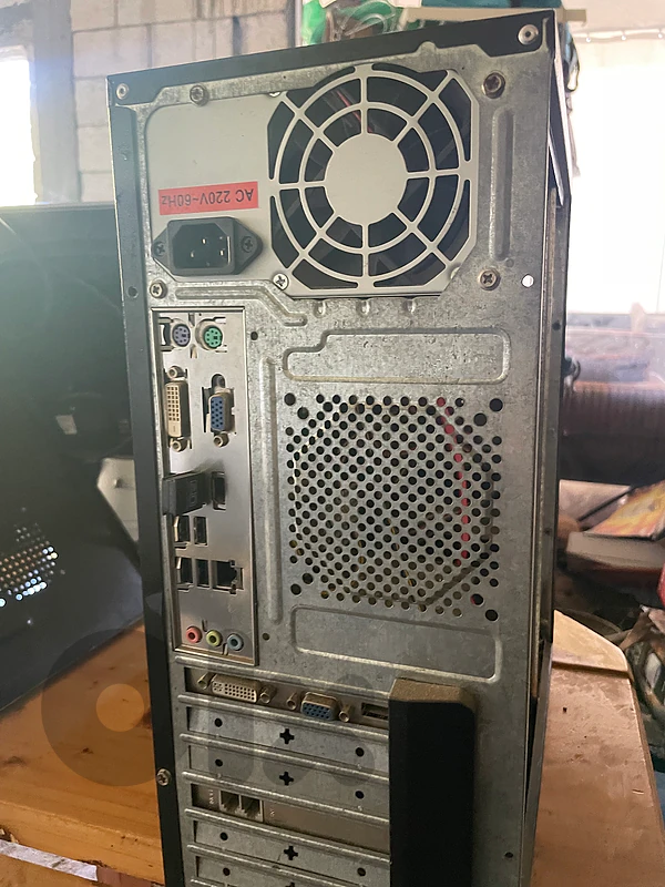 screen with pc