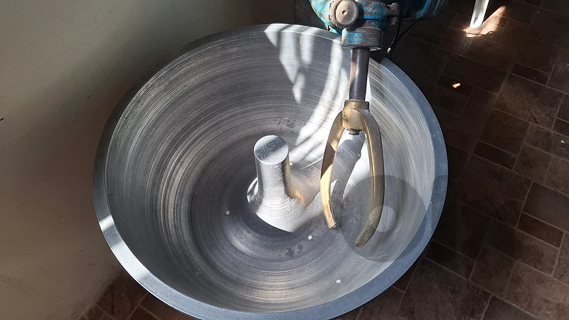 عجانة industrial mixer
