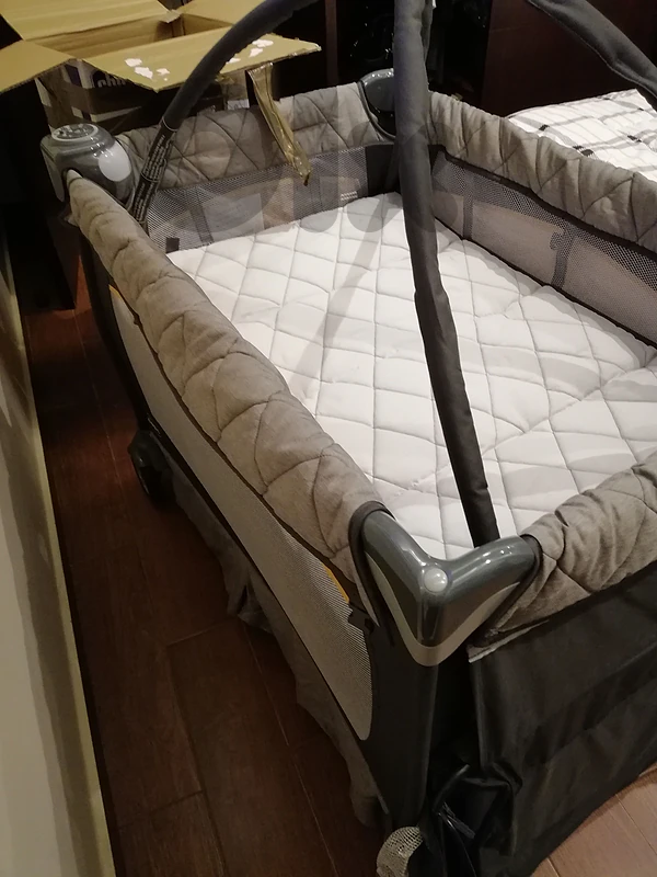 baby bed chicco