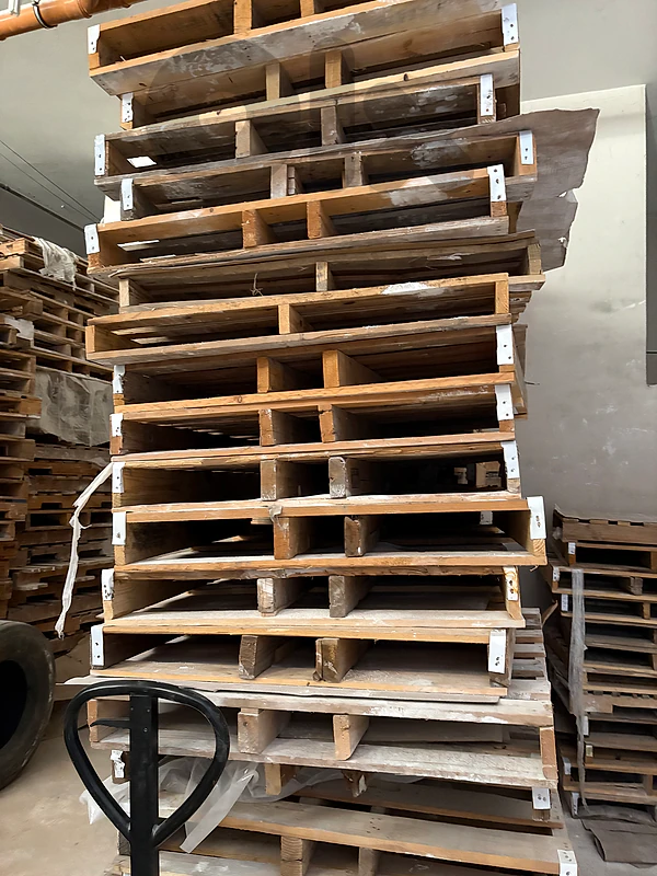 pallets طبالي خشب عدد ٥٠٠ طبلية