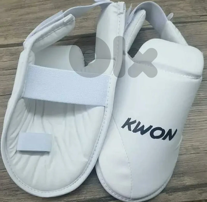 Foot protector
