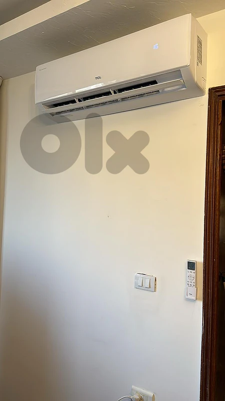 TCL Elite 24,000 BTU Inverter Split Air Conditioner – Excellent Condit